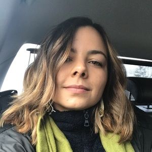 Meet your Posher, Isabel